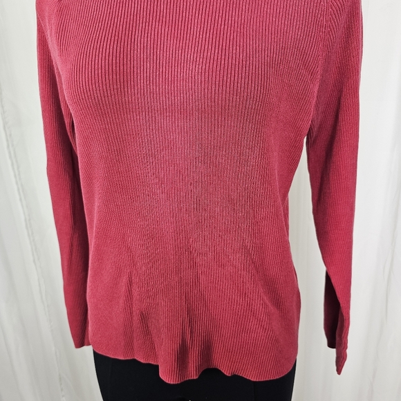 Belford Saks Fifth Avenue Classic Ribbed Silk Turtleneck Sweater Deep Red XL - Picture 3 of 7